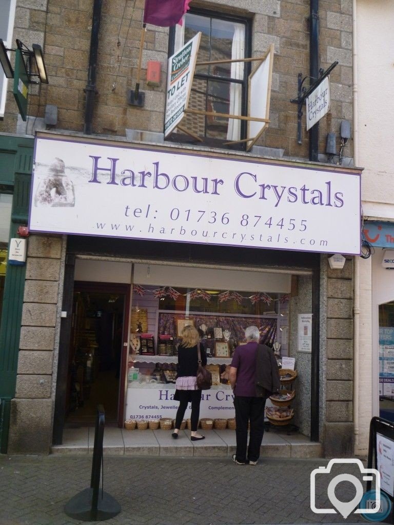 Harbour Crystals