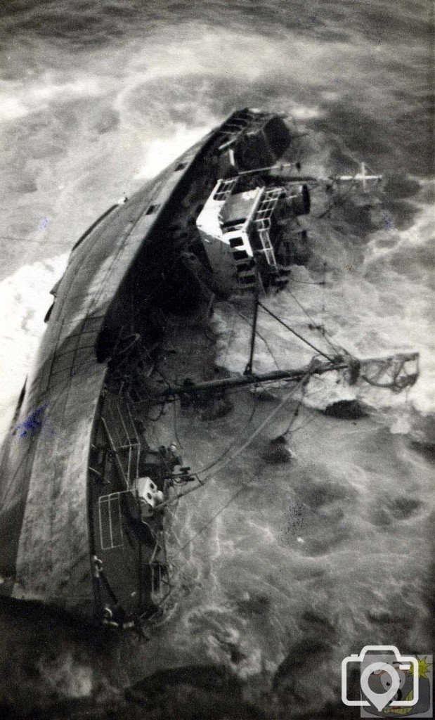 'Jeanne Gougy' wreck in November, 1962, the Year of the Ash Wednesd