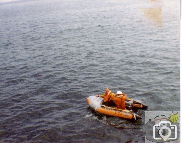 Life boat dinghy