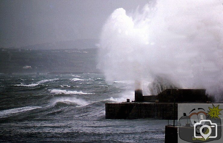 LIGHTHOUSE PIER