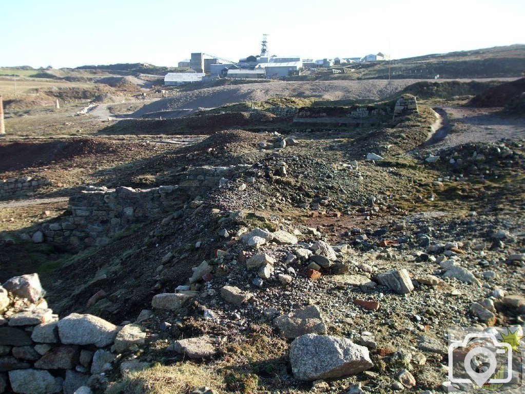 Looking up the hill to Geevor Mining Museum - 20Jan10