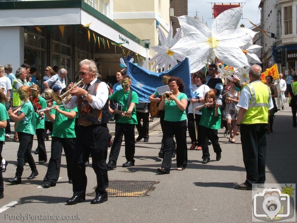 Mazey Day Parade