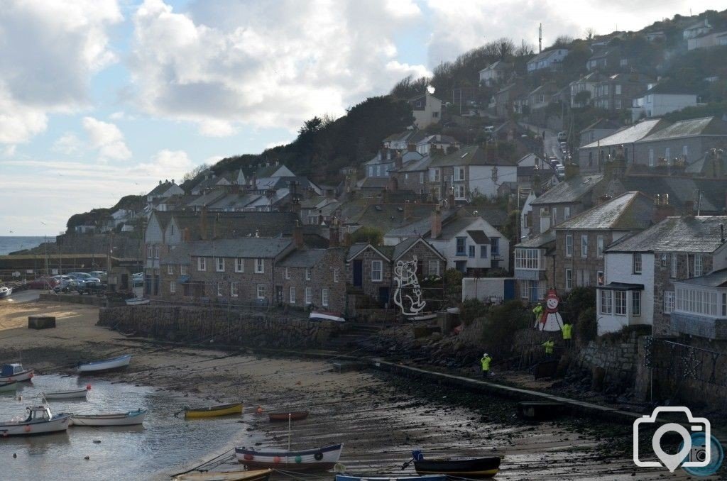 Mousehole Lights Erection