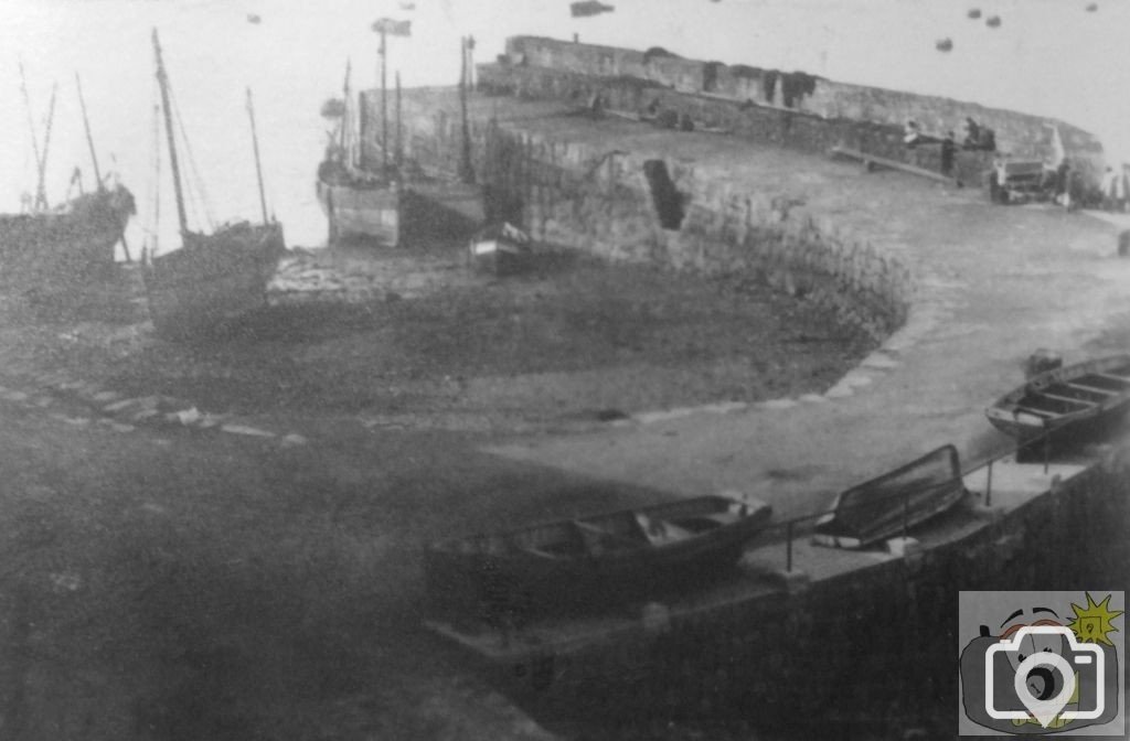 Newlyn - 1920s - Old Harbour