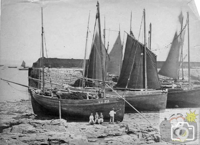 Newlyn old harbour