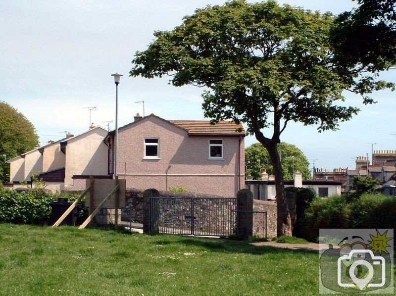 Penare Gardens, 28th May, 2003