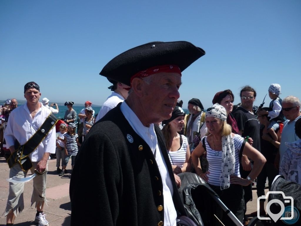 pirates on the prom