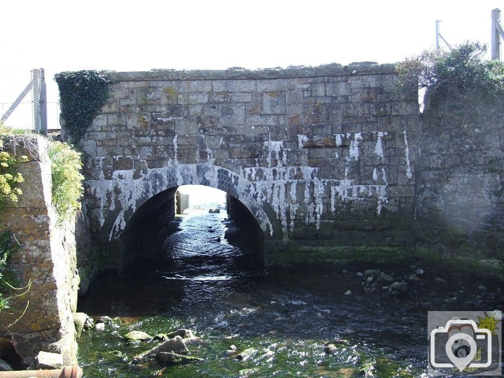 Ponsandane Brook