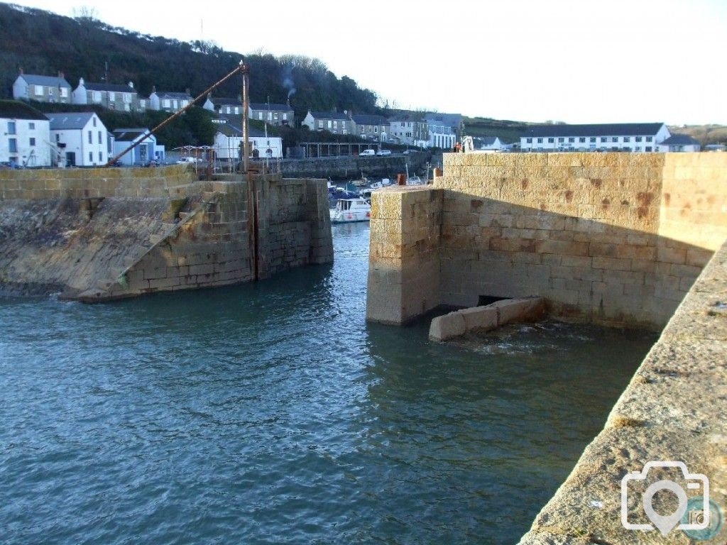 Porthleven - 20FEB, 2010