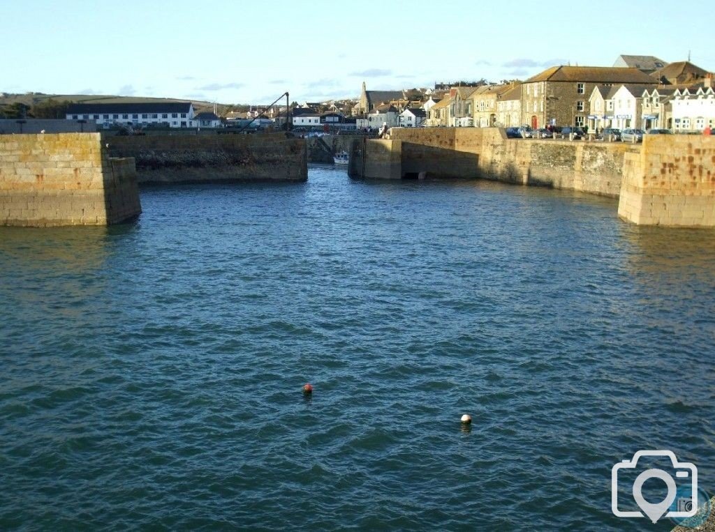 Porthleven - 20FEB, 2010