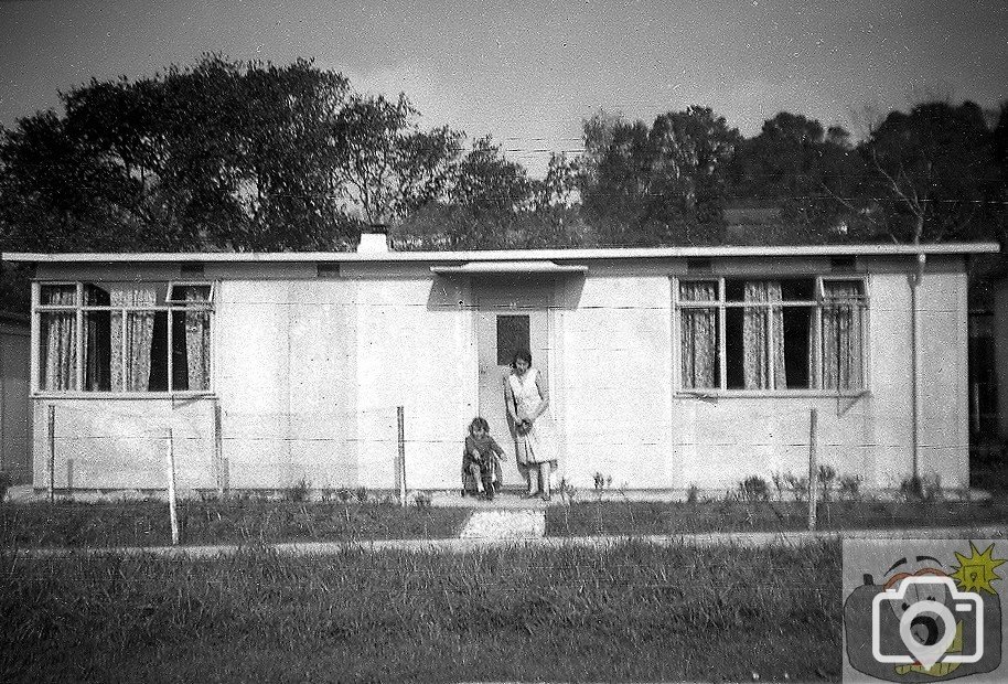 Prefab, Nr 35 Polmeere Road, Treneere