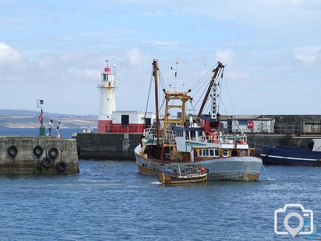 PZ293 Elizabeth Caroline