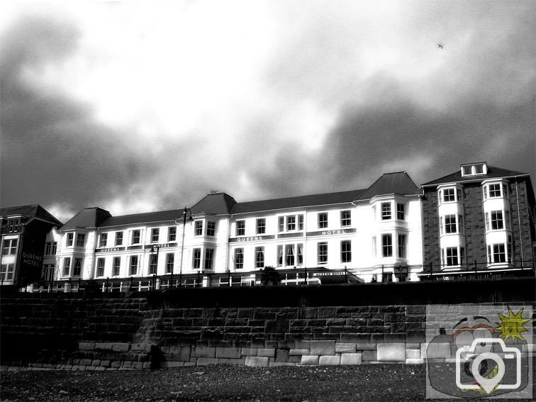 Queens Hotel