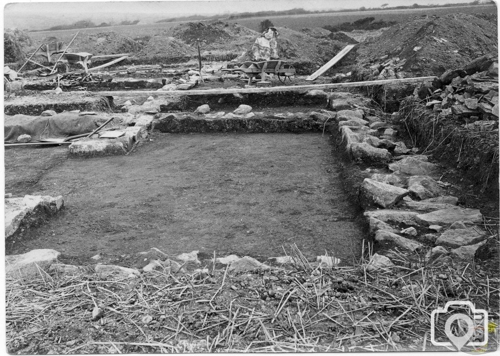 Roman Villa - Large Room - red cement floor - leads into another room