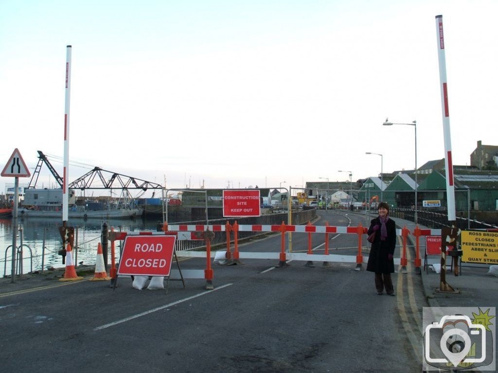 Ross Bridge Overhaul - Barrier blocks the Bridge