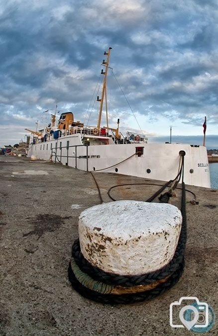 SCILLONIAN MOORED