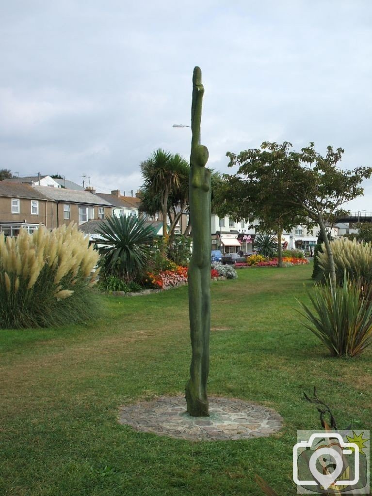 Sculpture beside Hayle Harbour