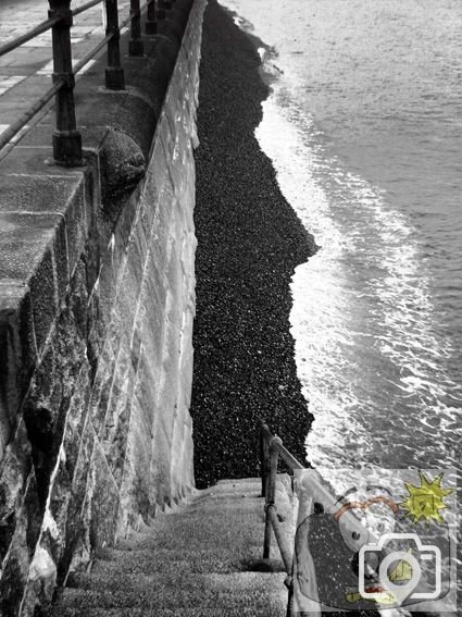 Steps to the beach