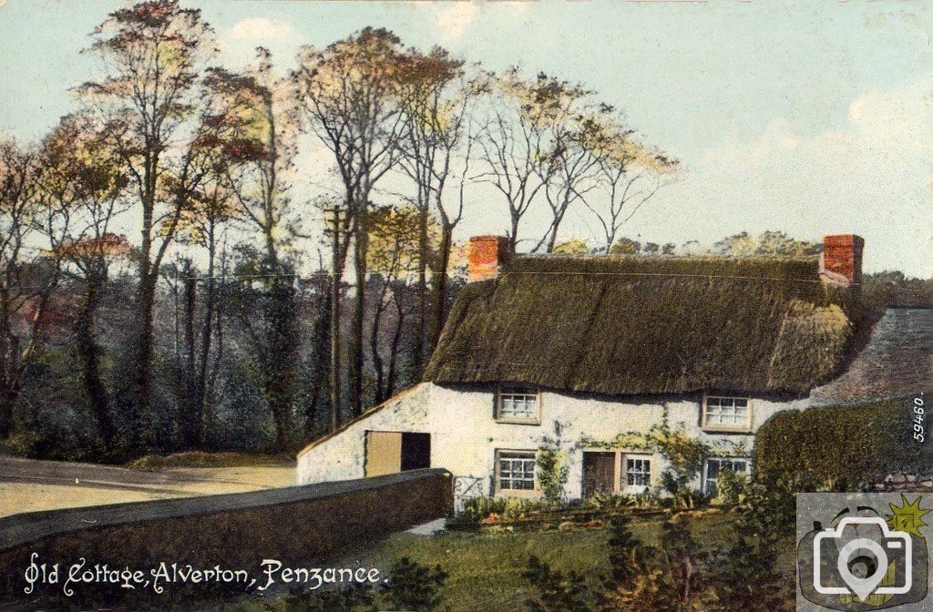 Still on the corner at Alverton