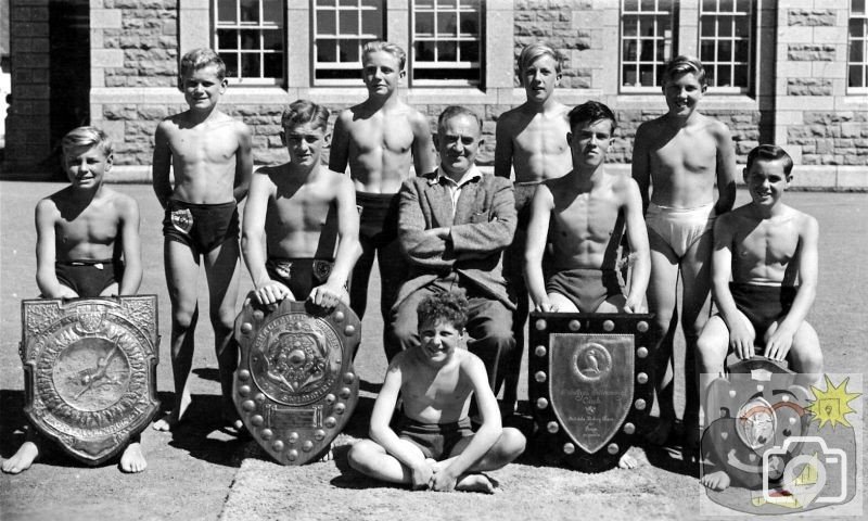 Swimming Team 1951