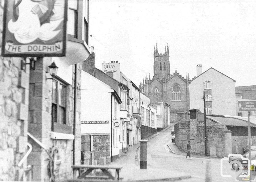 The Dolphin and Dock Lane