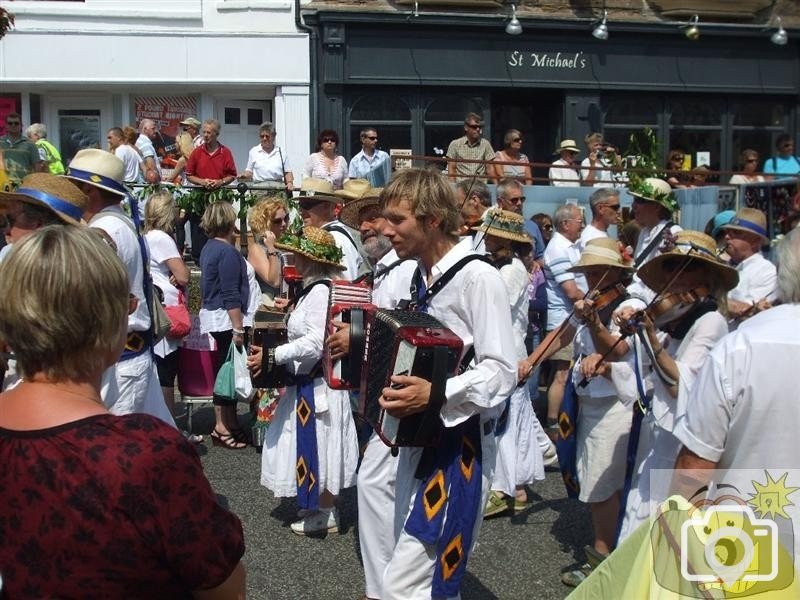 THE GOLOWAN BAND - MAZEY DAY - 26JUN10