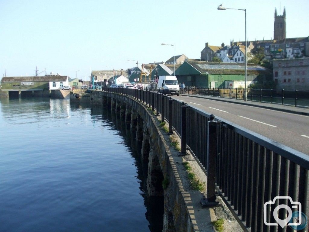 The Harbour Bridge, viewed from east end