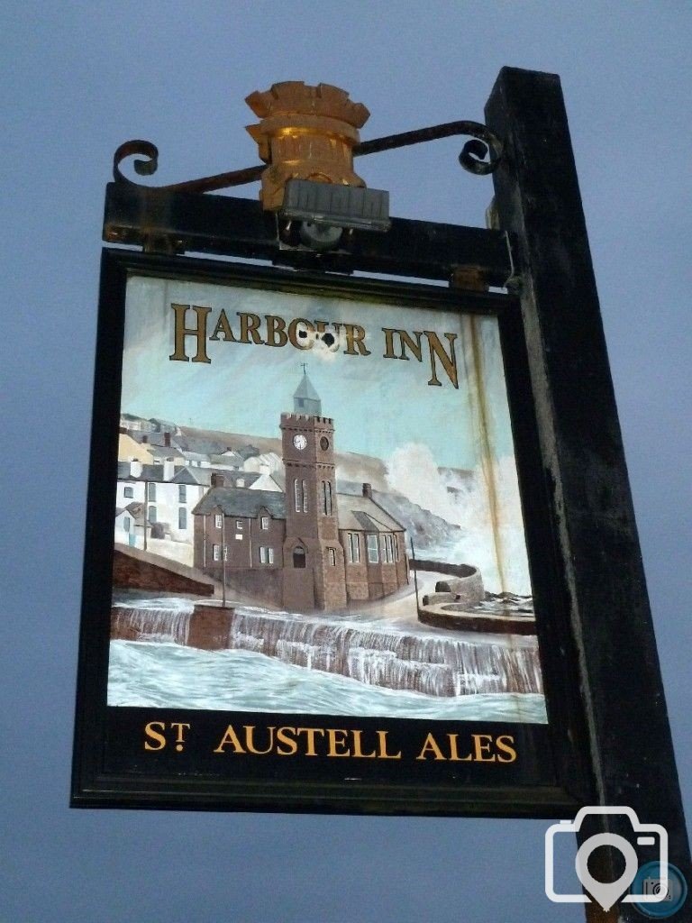 The Harbour Inn, Porthleven - 28Jan12
