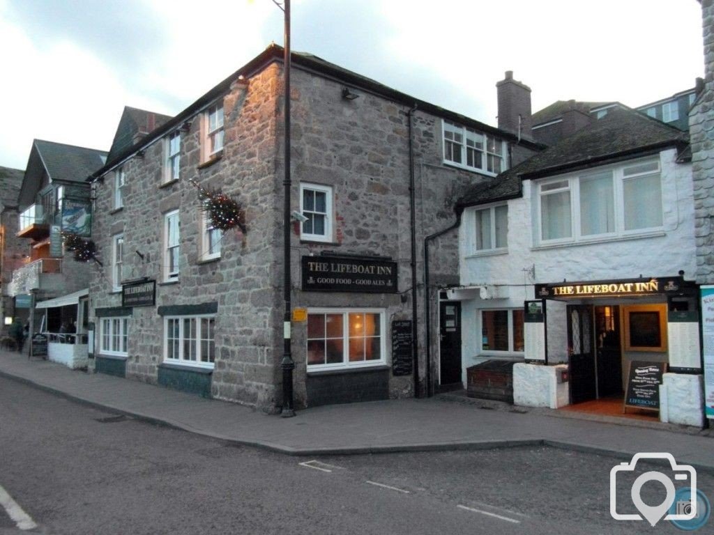 The Lifeboat Inn, St Ives - 01/01/13