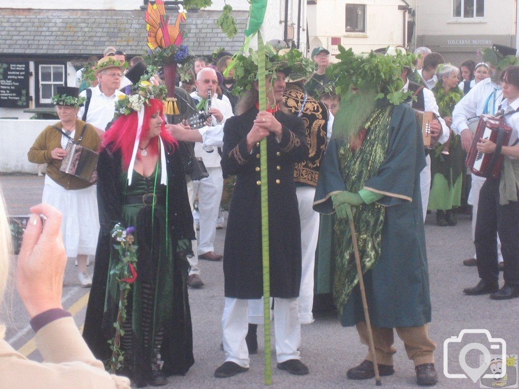 The May Horns Procession 2009