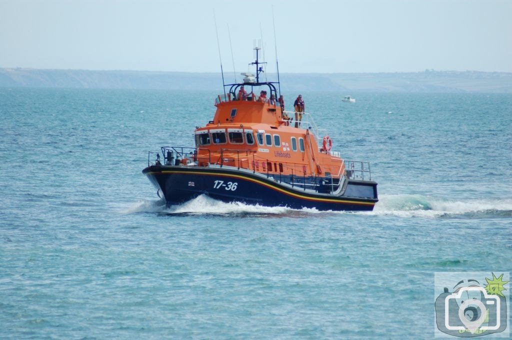 the  prom  penzance.
