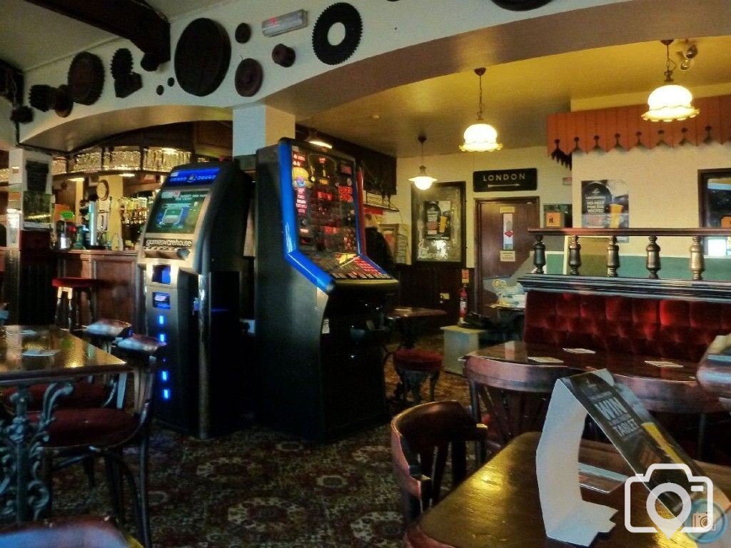 The Station House Inn, Long Rock - 28Oct11