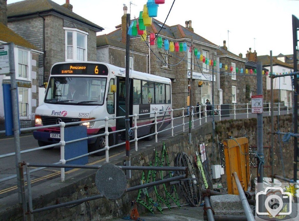 The temptation is too great! Let's get on the bus!