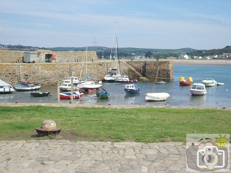 The west pier and boats - St Michael's Mount