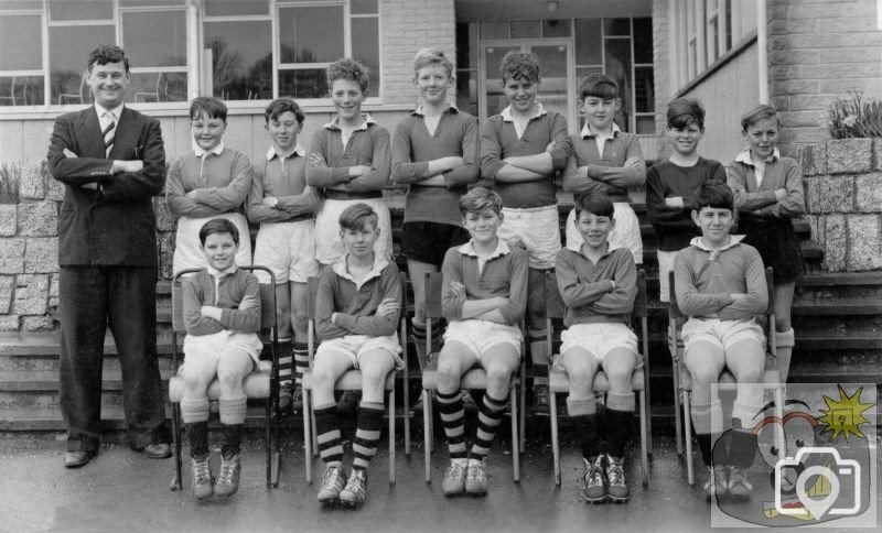 U13 Football Team 1964