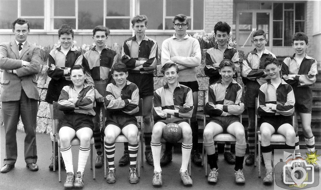 U14 Football Team 1963