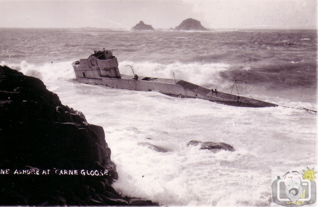 Unknown HM submarine