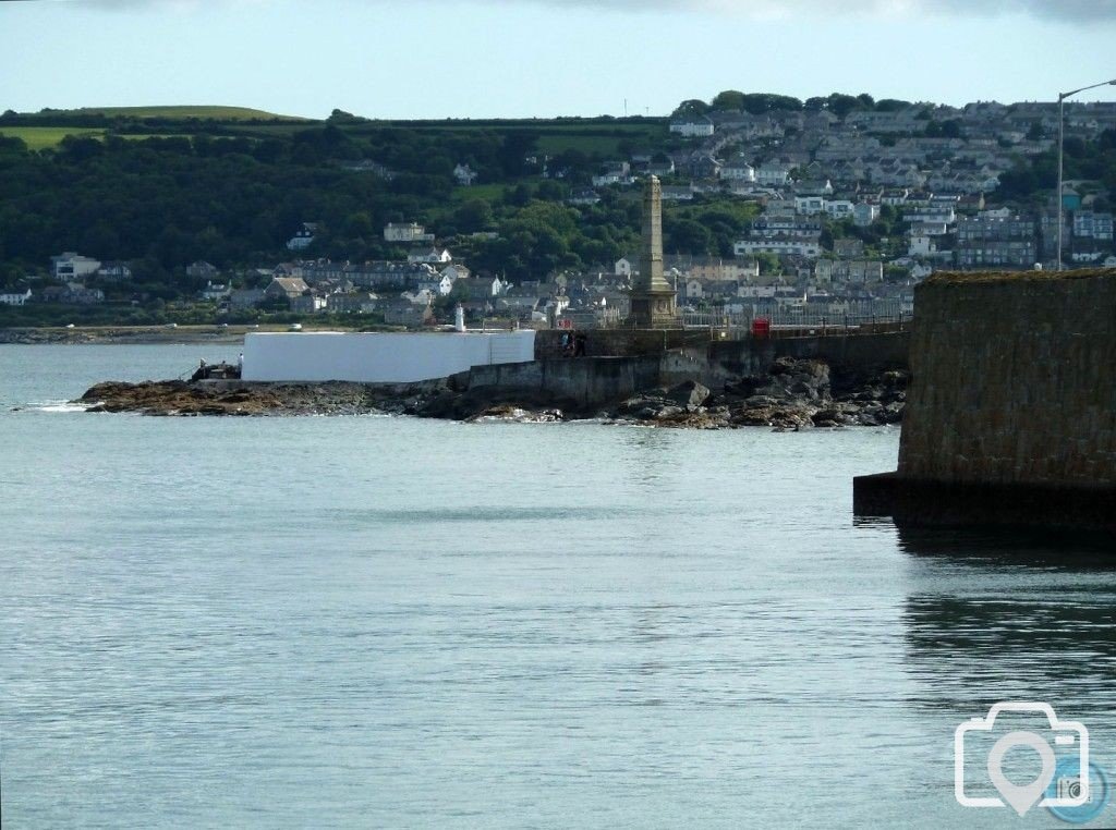 View from the South Pier of Battery Rocks