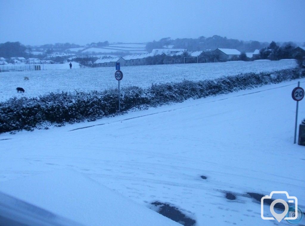 Winter comes early to Penzance - 9 a.m., 2 Dec'10