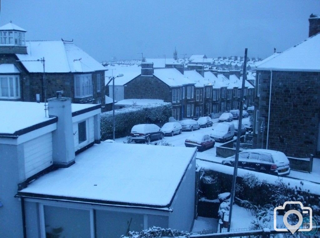 Winter comes early to Penzance - 9 a.m., 2 Dec'10