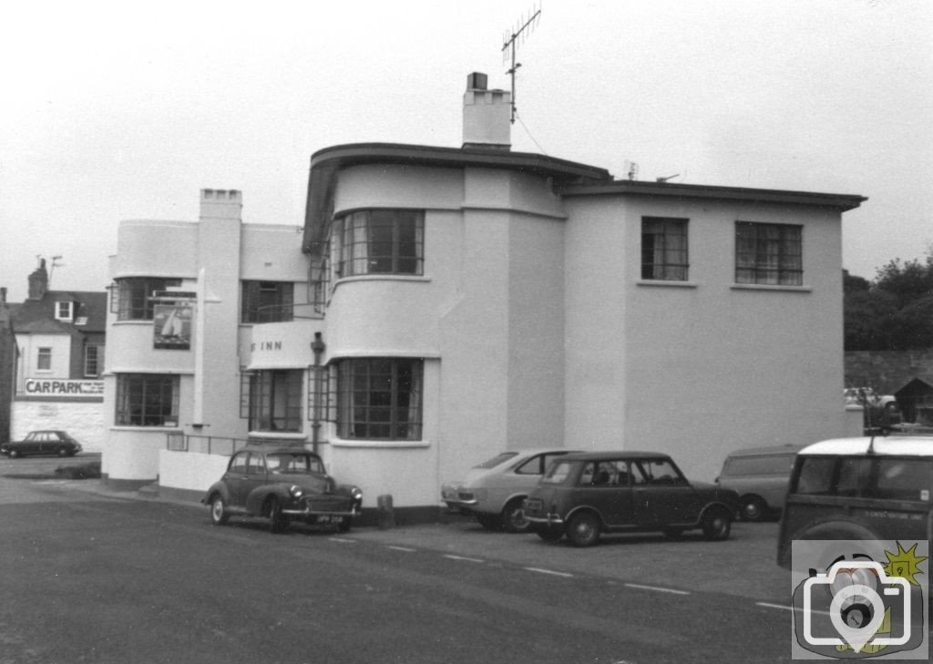 Yacht Inn c1962