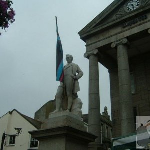 Humphry Davy prepares to put up his umbrella at Golowan time