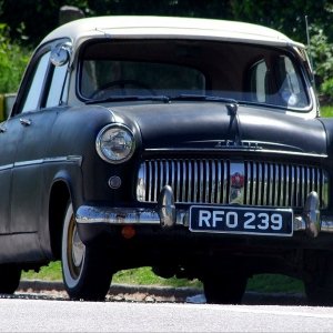 Ford Consul 01