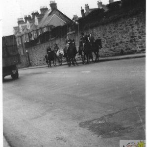 7 riders on horse ride from Land's End to John O' Groats. Leaving 2