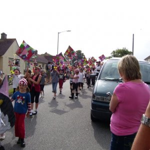 Alverton school Mazey day parade.