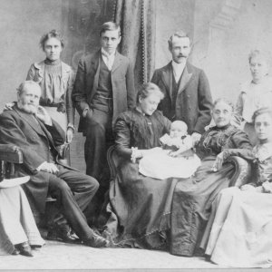 Ludlow Family Penzance in 1902 or 1903