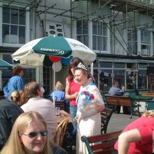The Queen Drops into the Lugger for a Pint!