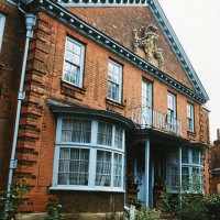 Wood Green, Almshouses