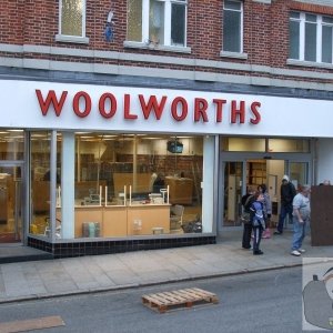 Woolworth closed