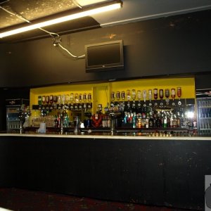 CLUB 2K to SOUND VARIOUS PICS OF THE REFIT PART ONE...